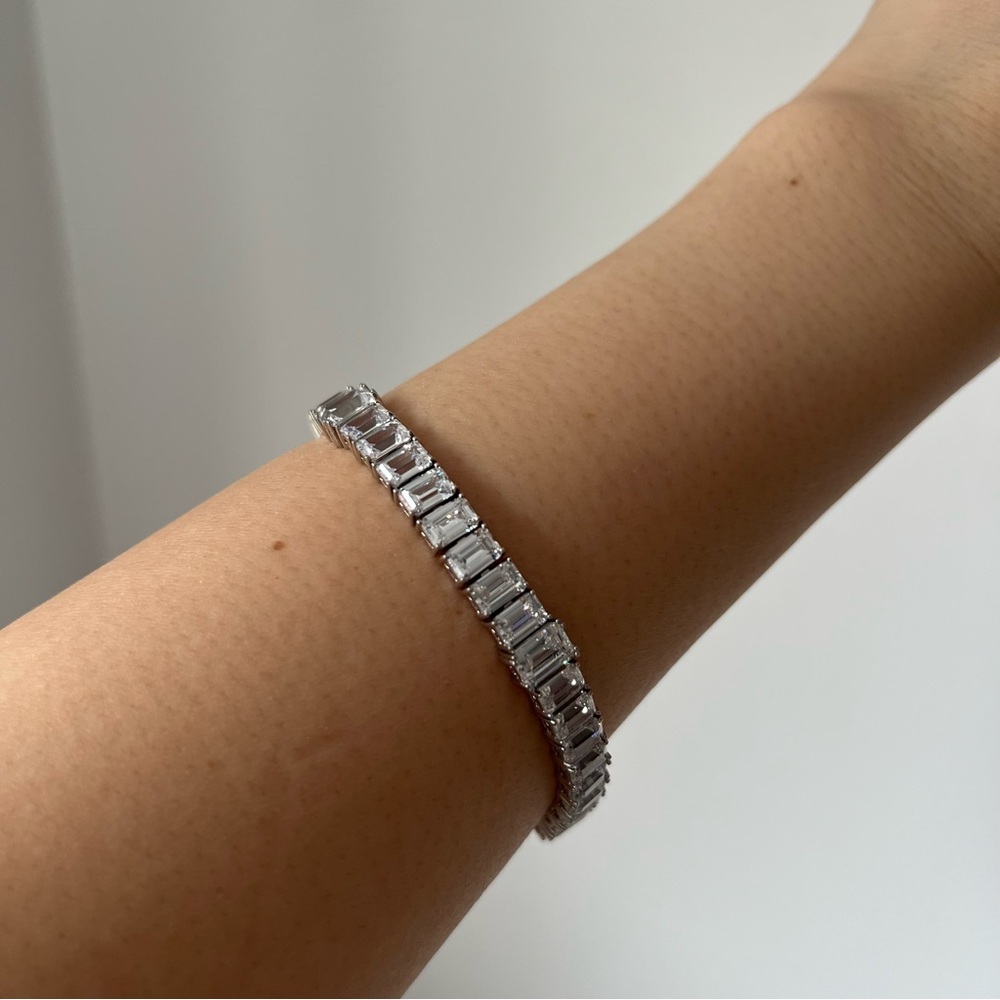NEW Diamonique Baguette Cuts Elegant Silver Tennis Bracelet